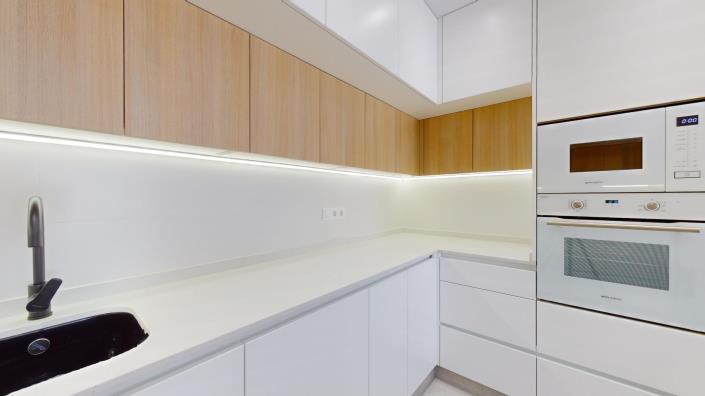 Image No.14-3 Bed Apartment for sale