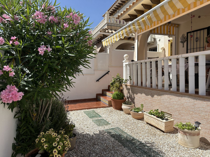 Image No.2-Jumelé de 3 chambres à vendre à Lomas de Cabo Roig