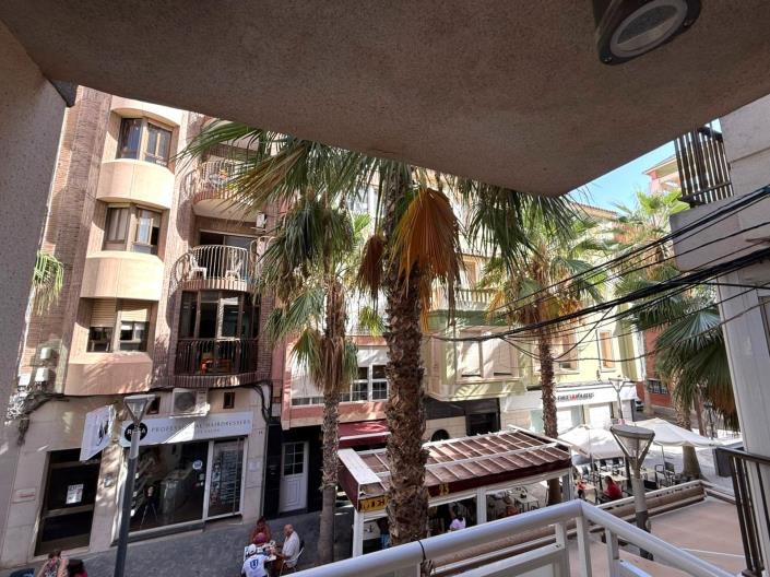 Image No.4-4 Bed Apartment for sale