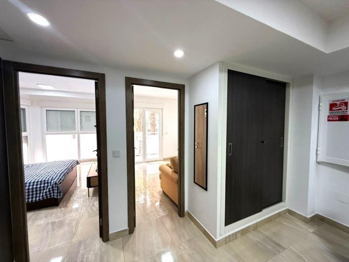 Image No.2-4 Bed Apartment for sale