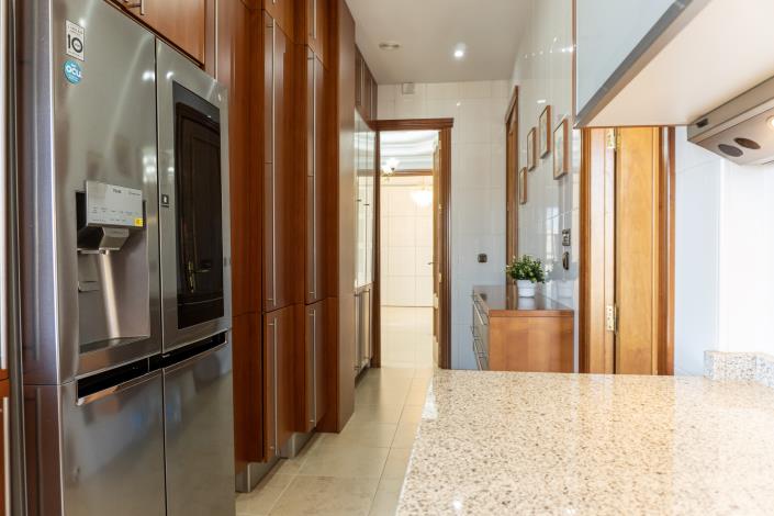 Image No.36-6 Bed Penthouse for sale