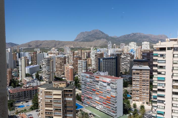 Image No.33-6 Bed Penthouse for sale