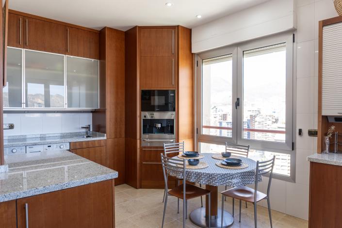 Image No.37-6 Bed Penthouse for sale