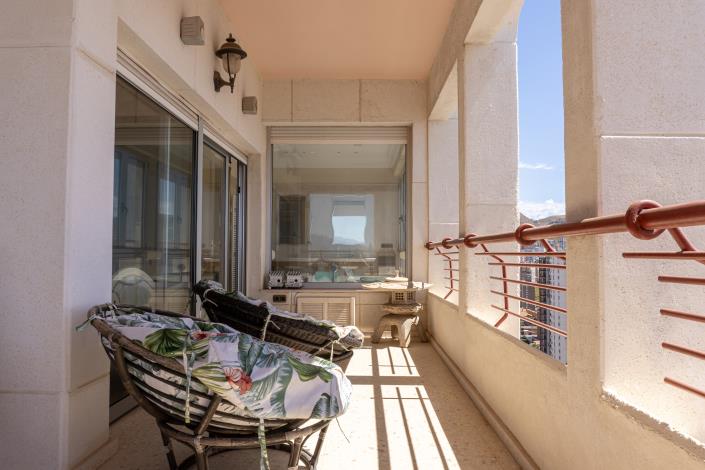 Image No.26-6 Bed Penthouse for sale