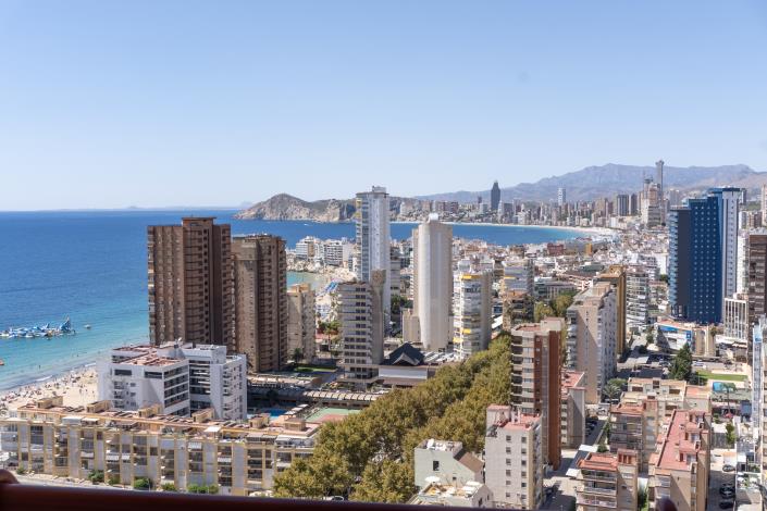 Image No.43-6 Bed Penthouse for sale