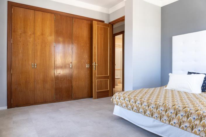 Image No.47-6 Bed Penthouse for sale