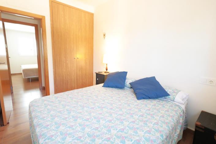 Image No.20-3 Bed Townhouse for sale