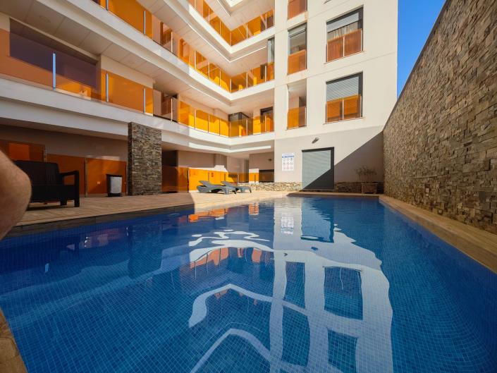 Image No.1-1 Bed Apartment for sale