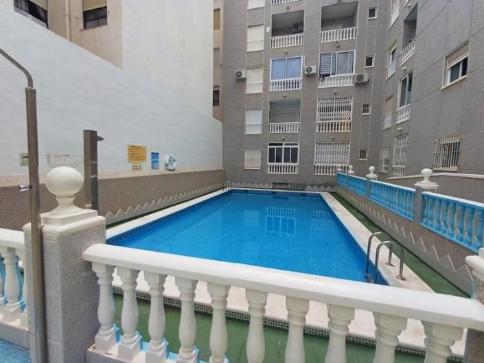 Image No.1-Appartement de 1 chambre à vendre à Torrevieja
