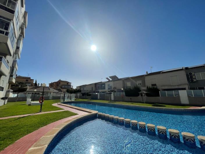 Image No.1-3 Bed Apartment for sale