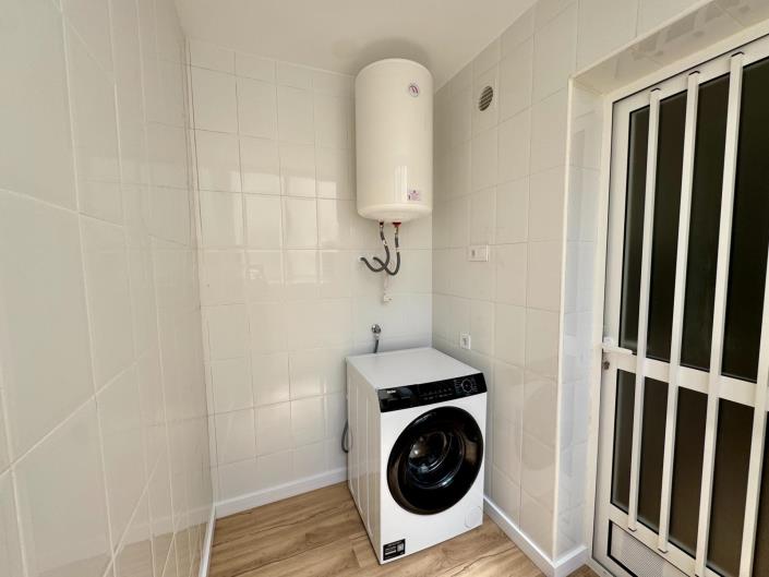 Image No.31-2 Bed Apartment for sale