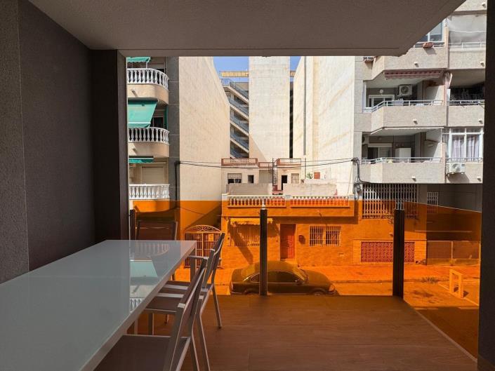 Image No.50-2 Bed Apartment for sale