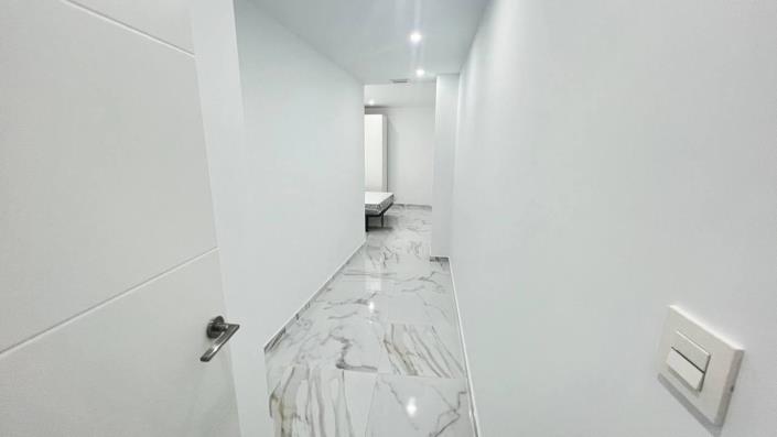 Image No.35-2 Bed Apartment for sale