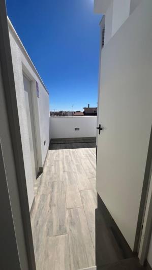 Image No.42-2 Bed Apartment for sale