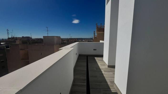 Image No.56-2 Bed Apartment for sale