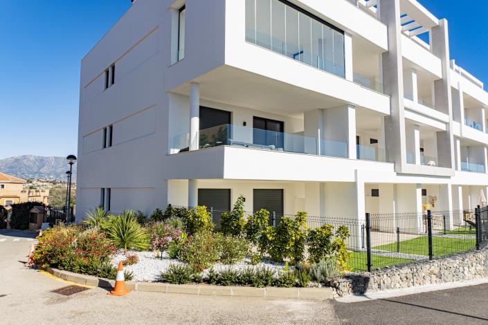 Image No.36-2 Bed Apartment for sale