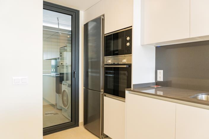 Image No.8-2 Bed Apartment for sale