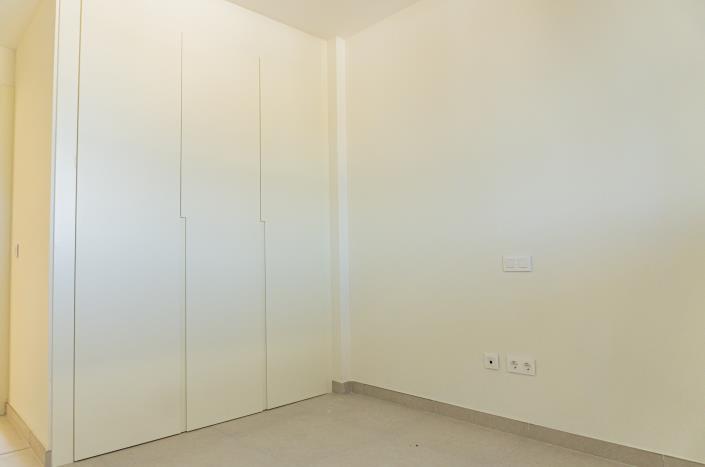 Image No.19-2 Bed Apartment for sale