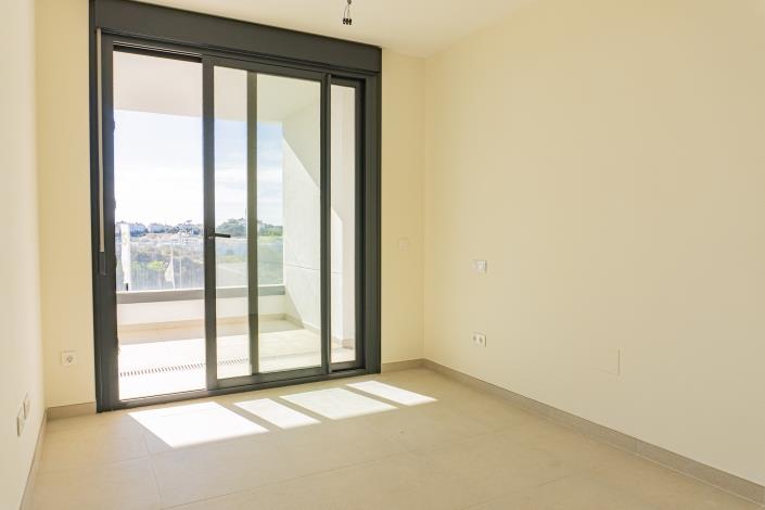 Image No.13-2 Bed Apartment for sale