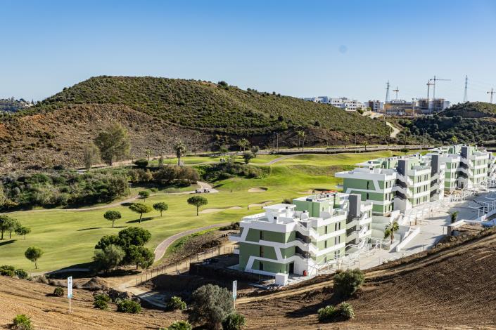 Image No.28-2 Bed Apartment for sale