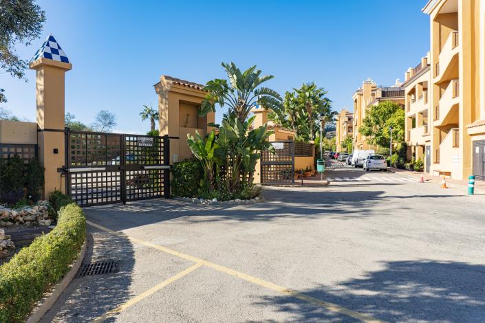 Image No.29-2 Bed Apartment for sale