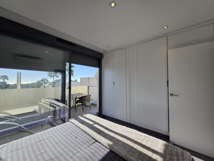 Image No.18-3 Bed Villa for sale