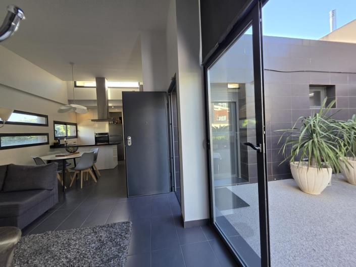 Image No.2-3 Bed Villa for sale