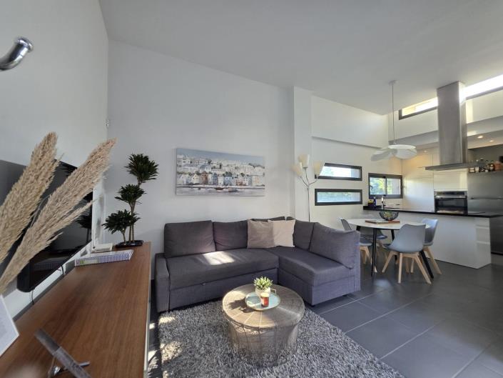 Image No.35-3 Bed Villa for sale