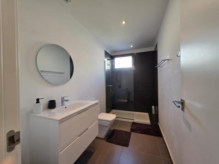 Image No.58-3 Bed Villa for sale