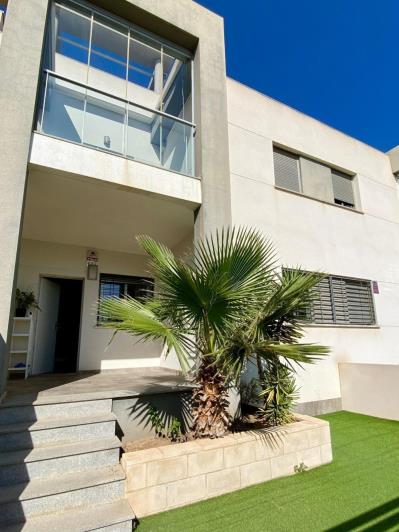 Image No.2-2 Bed Bungalow for sale