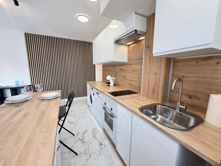 Image No.10-2 Bed Apartment for sale