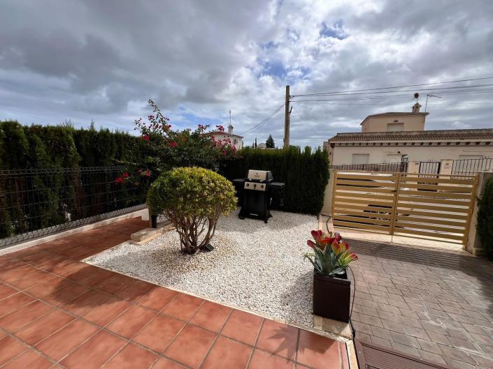 Image No.17-2 Bed Apartment for sale