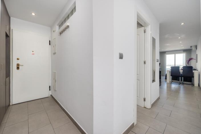 Image No.19-2 Bed Apartment for sale