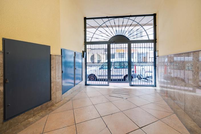 Image No.47-2 Bed Apartment for sale