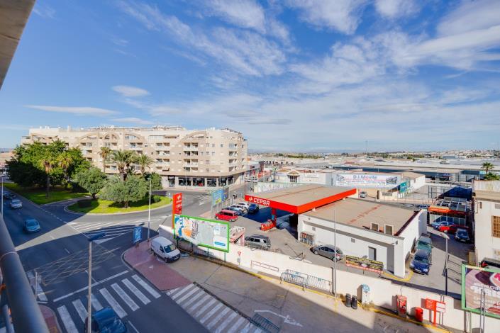 Image No.53-2 Bed Apartment for sale