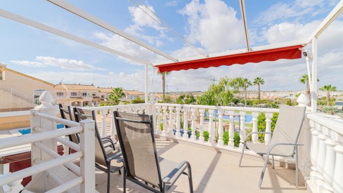 Image No.2-Chalet de 4 chambres à vendre à La Florida