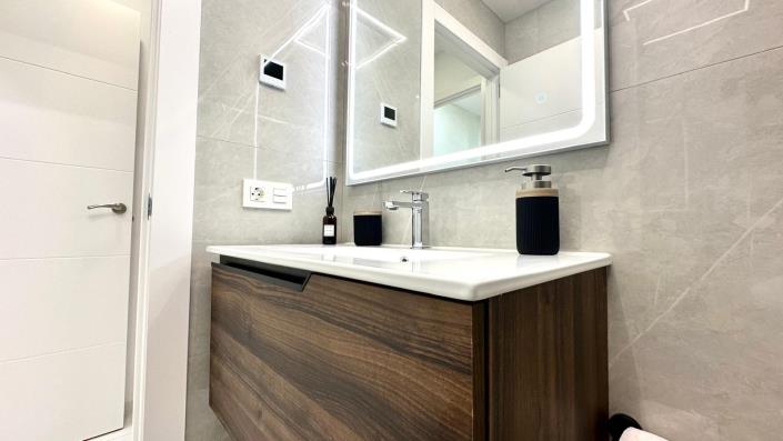 Image No.24-Appartement de 2 chambres à vendre à Torrevieja