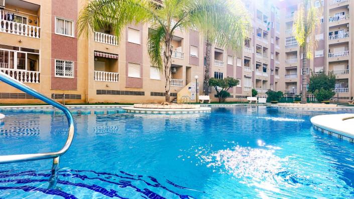 Image No.45-2 Bed Apartment for sale