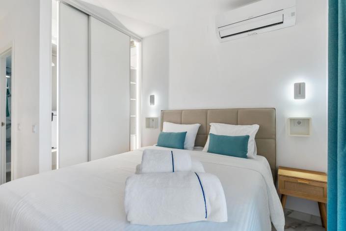 Image No.13-Studio for sale