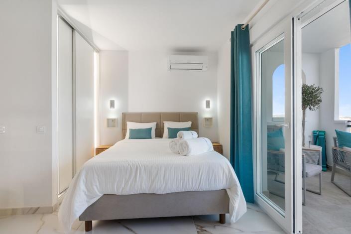 Image No.14-Studio for sale