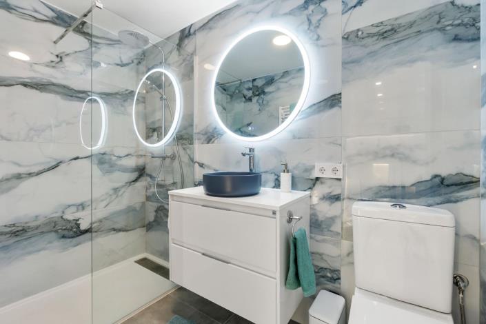 Image No.17-Studio for sale