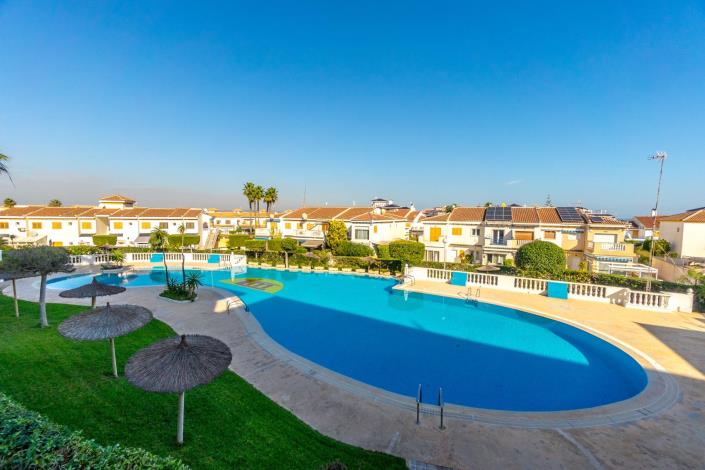 Image No.23-Studio for sale