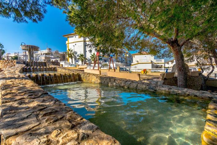 Image No.28-Studio for sale