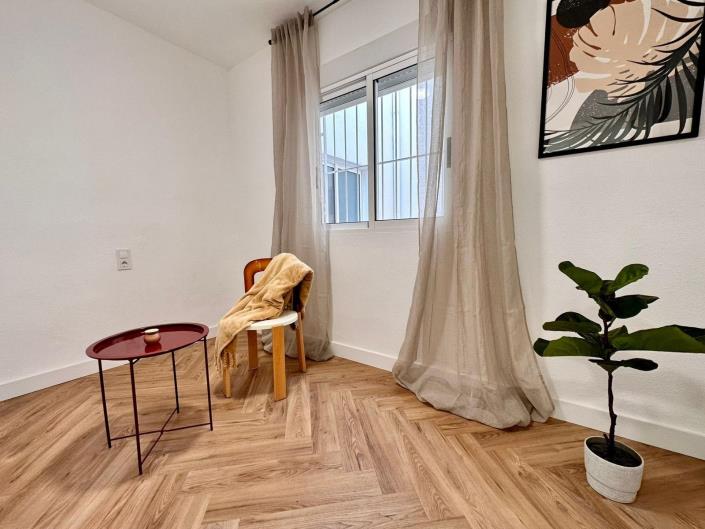 Image No.33-Appartement de 2 chambres à vendre à Torrevieja