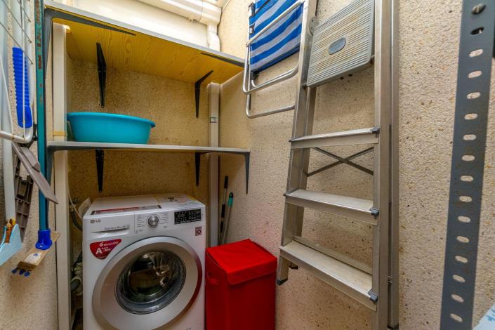 Image No.18-4 Bed Townhouse for sale