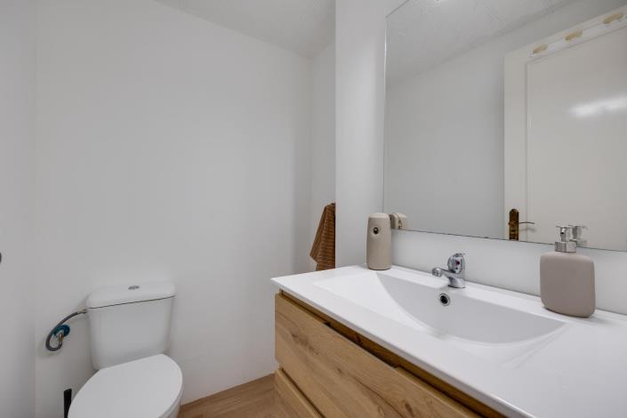 Image No.9-Appartement de 2 chambres à vendre à Torrevieja