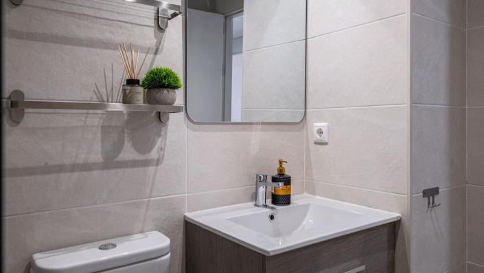 Image No.21-3 Bed Apartment for sale