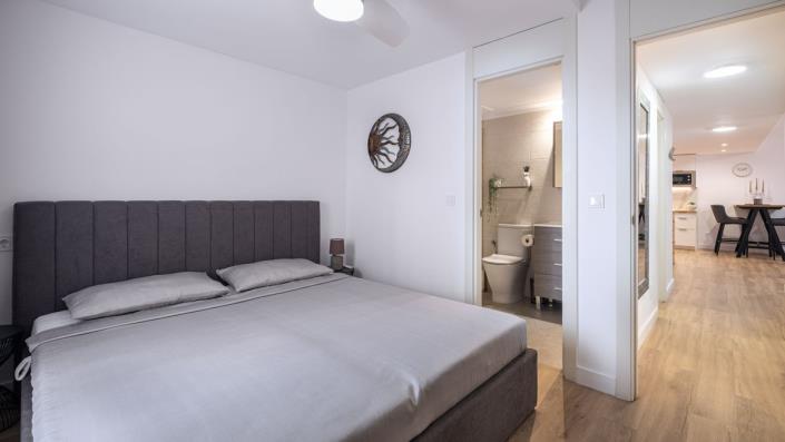 Image No.14-3 Bed Apartment for sale