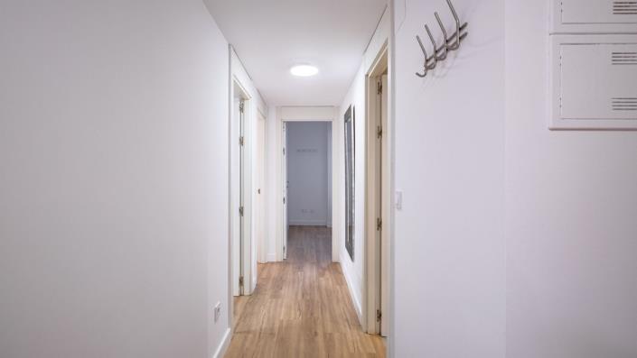 Image No.11-3 Bed Apartment for sale