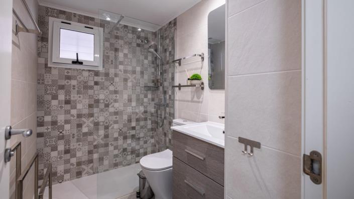 Image No.22-3 Bed Apartment for sale